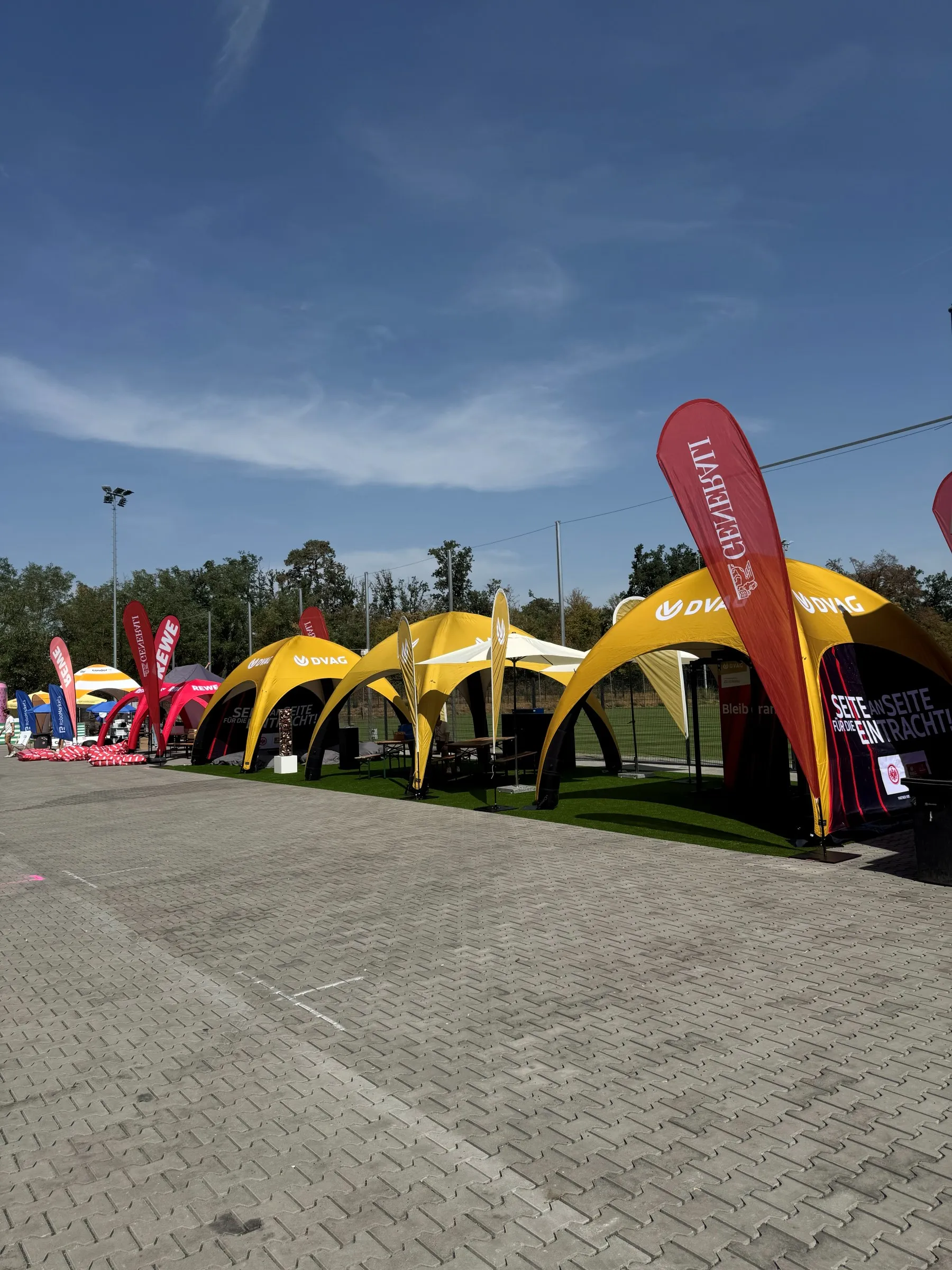 Eintracht – Deutsche Bank Park — Eventbau
