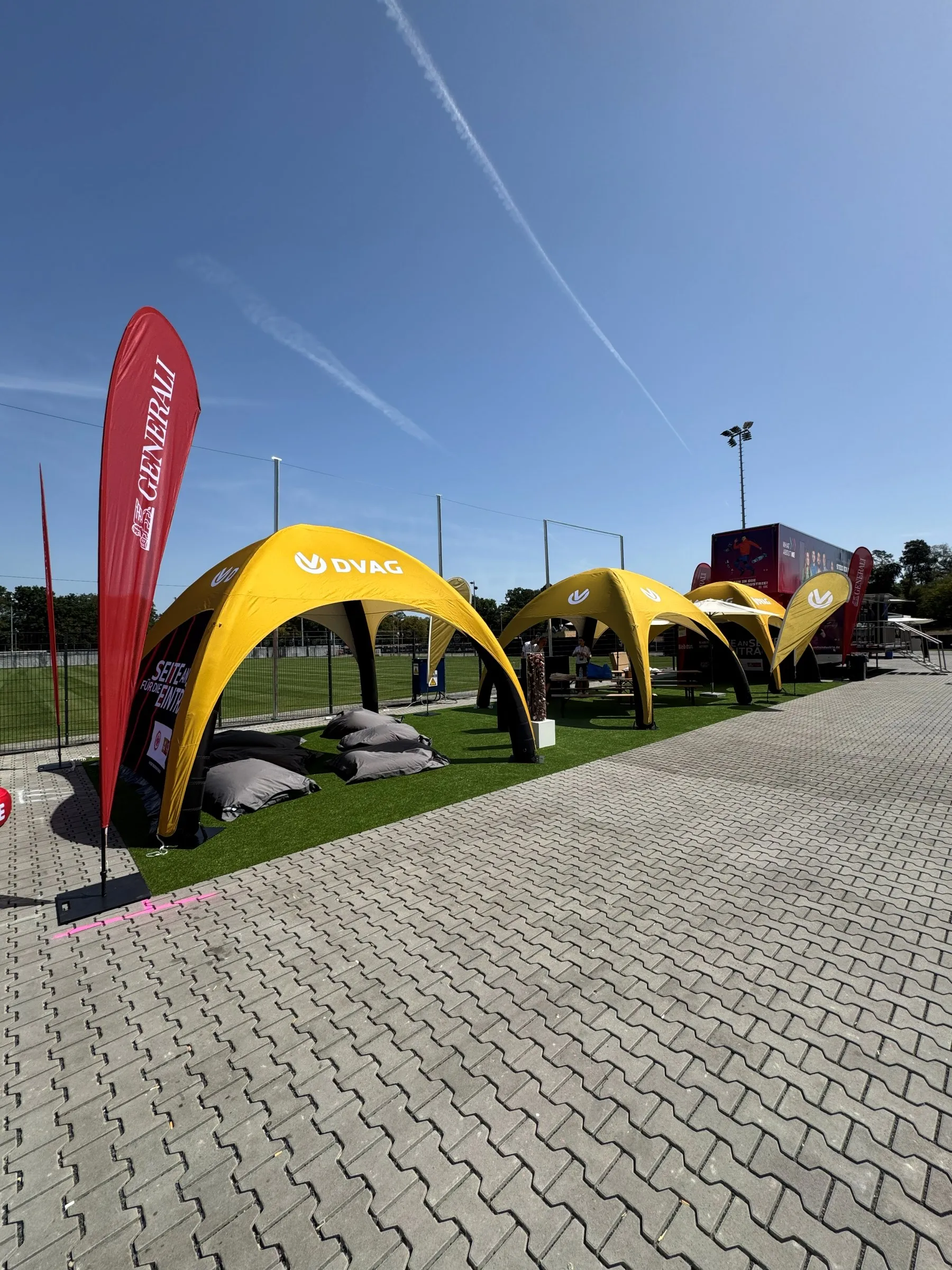 Eintracht – Deutsche Bank Park — Eventbau