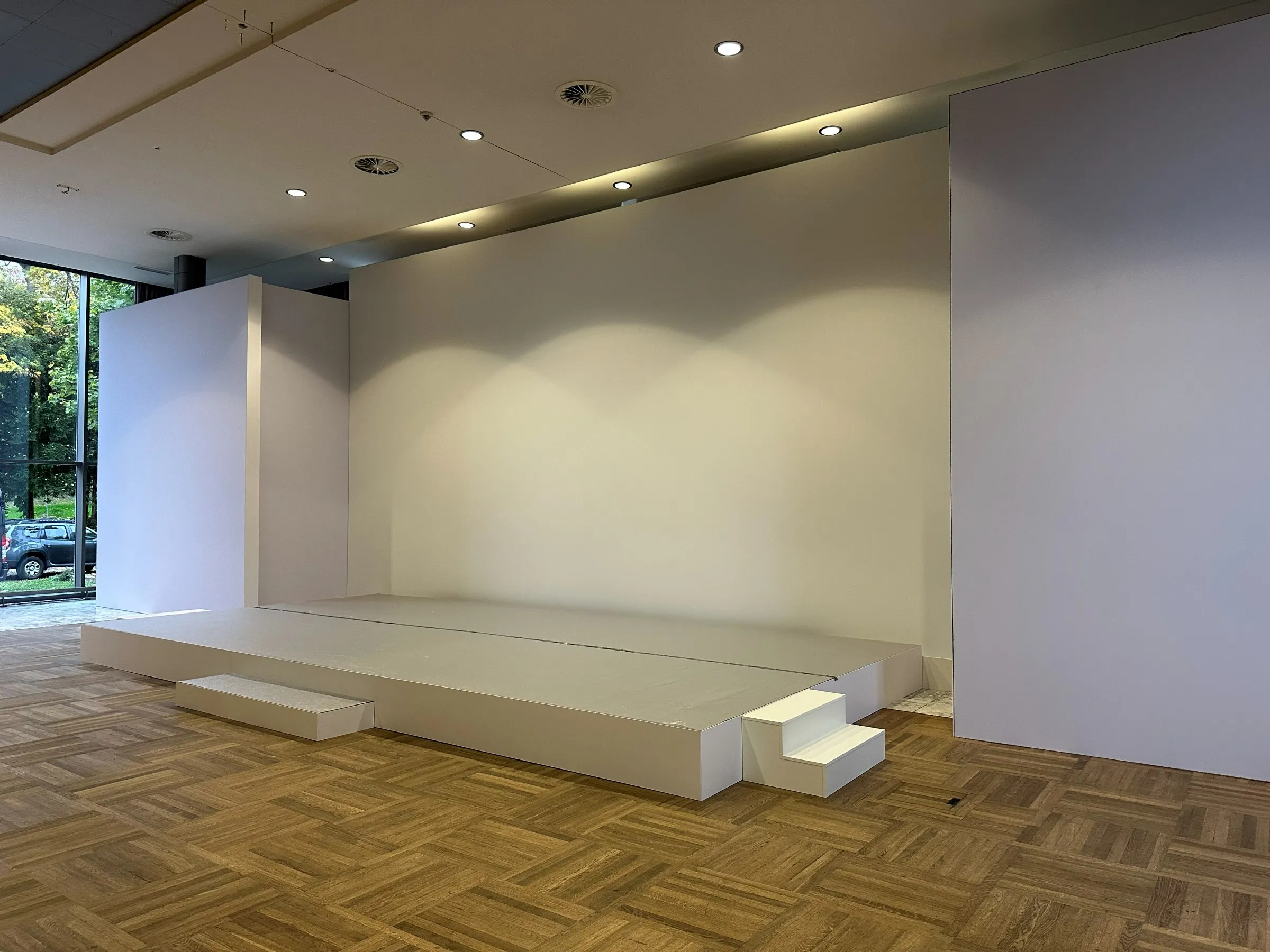 Bad Nauheim – EuroCarBody — Stage construction