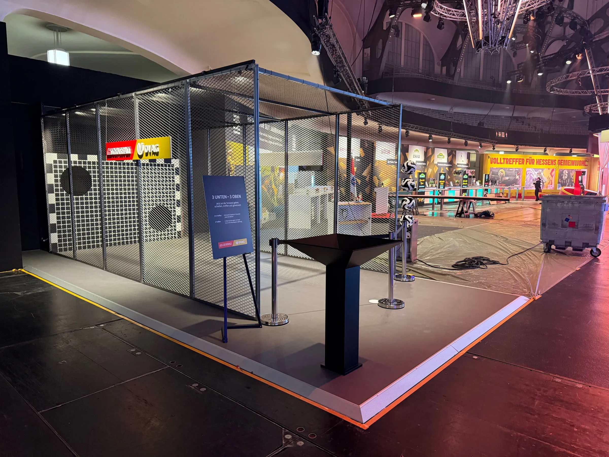 Ball des Sports — Messebau